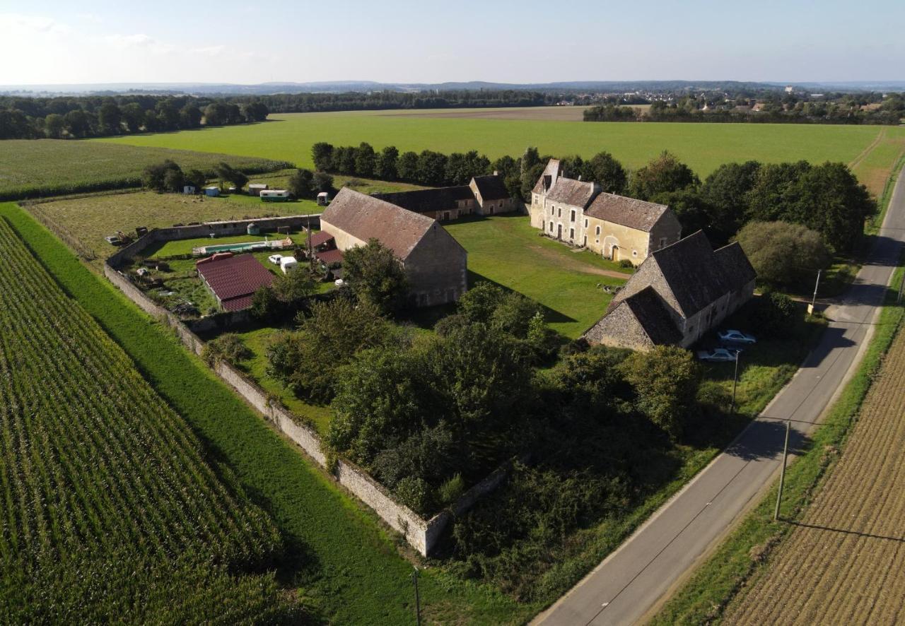 Manoir Du Bois Joly - Roulotte Art Deco Margon (Eure-et-Loir) Exterior foto